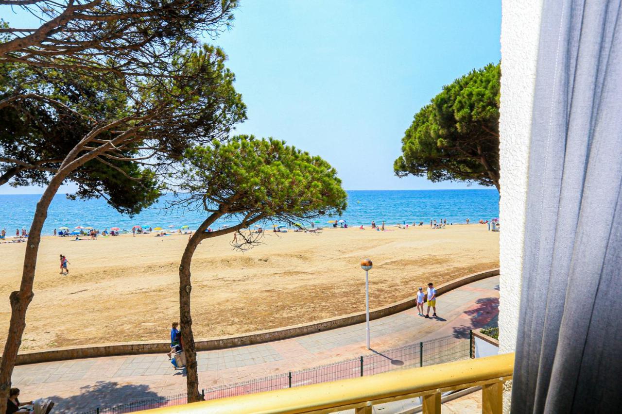 Ferienwohnung Playmar Litoral Costa Dorada - Only Families Cambrils Exterior foto